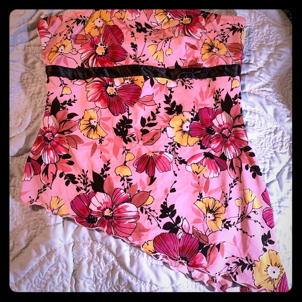 Unique feminine floral strapless Vol.1 tank
